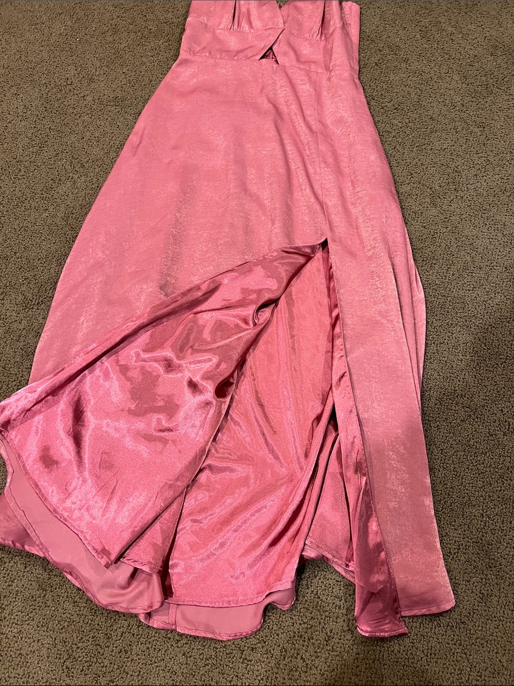 Lulu’s women’s small gown pink shiny Macy formal - Picture 3 of 10